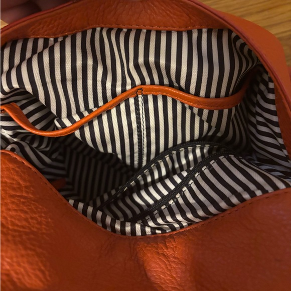 Kate Spade Cobble Hill Little Minka bag Orange Leather Shoulder Bag - Picture 5 of 11